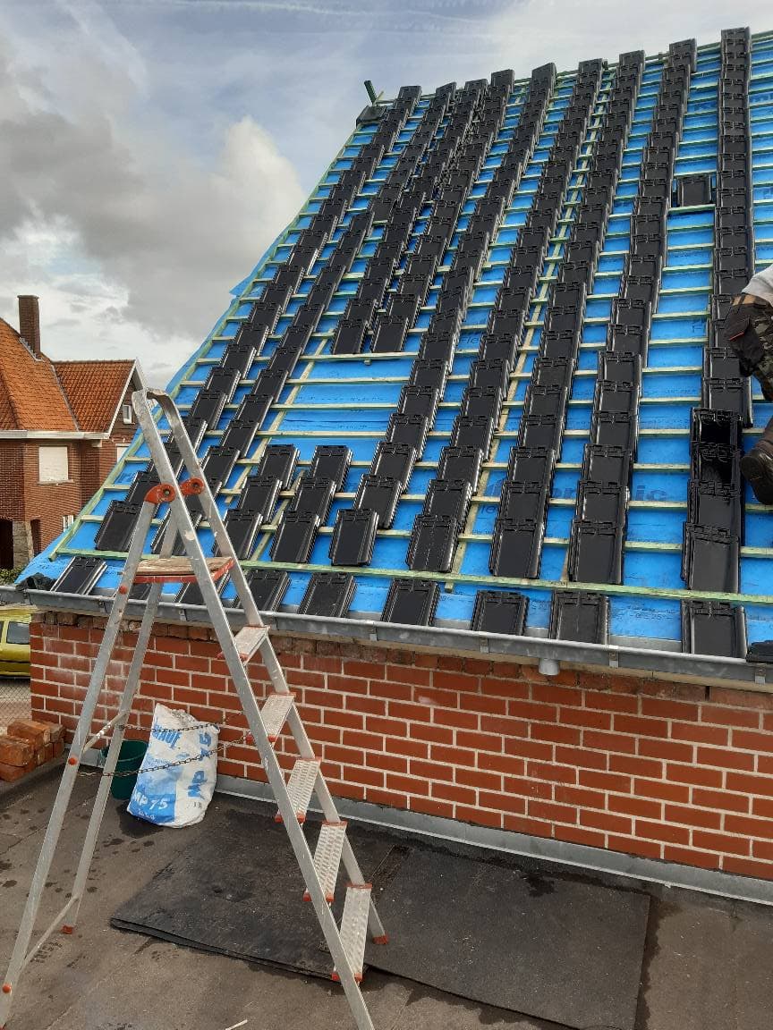 Dakrenovatie of enkel dakisolatie: wanneer is wat nodig?